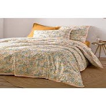 Best variety of bed sheet with vogacloset only.